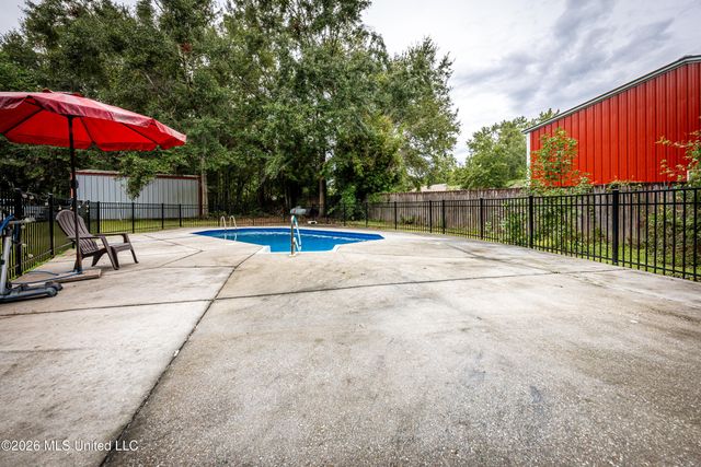 7224 Martin Bluff Road, Gautier, MS 39553