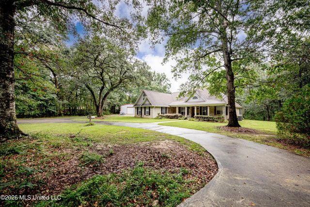 7224 Martin Bluff Road, Gautier, MS 39553