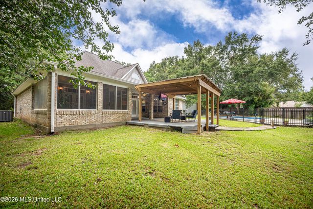 7224 Martin Bluff Road, Gautier, MS 39553