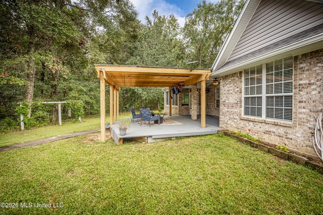 7224 Martin Bluff Road, Gautier, MS 39553