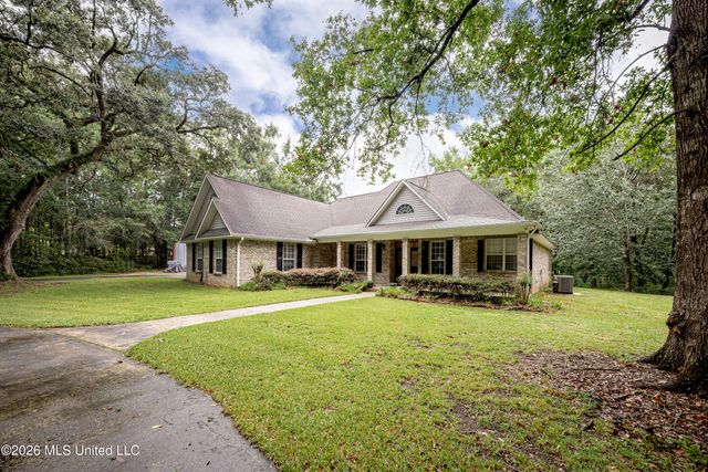7224 Martin Bluff Road, Gautier, MS 39553