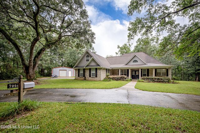 7224 Martin Bluff Road, Gautier, MS 39553