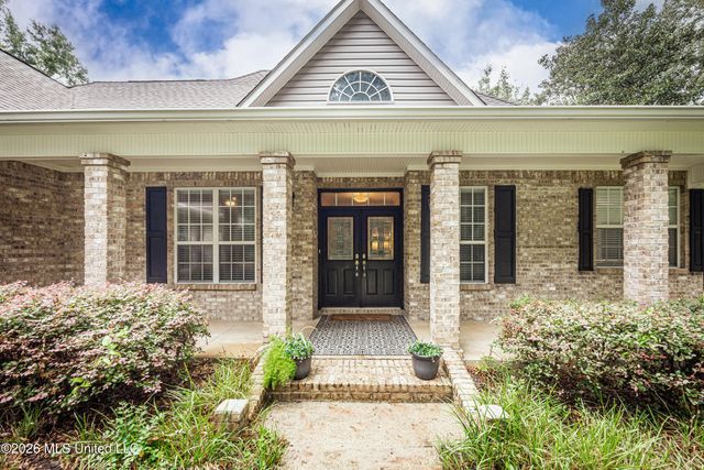 7224 Martin Bluff Road, Gautier, MS 39553