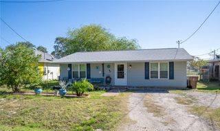 2525 Dune Dr, Corpus Christi, TX 78418
