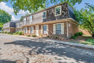 1100 W Main St Apt A13, Franklin, TN 37064