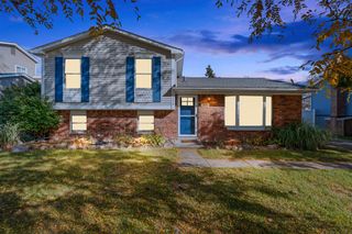 230 Selkirk Street, Canton, MI 48187