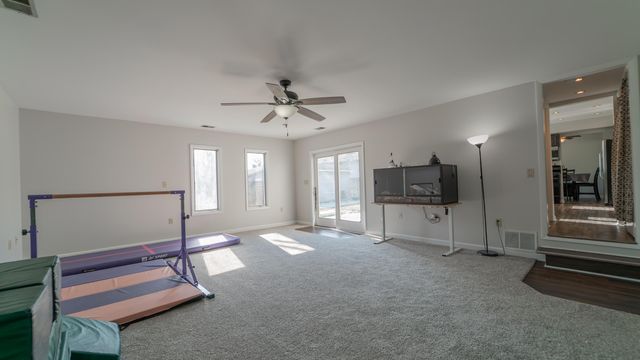 231 Minter Drive, Griffith, IN 46319