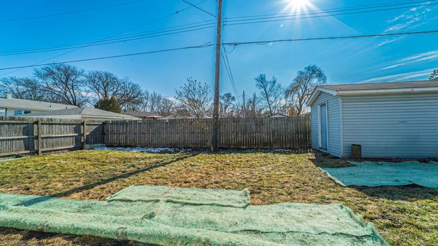 231 Minter Drive, Griffith, IN 46319