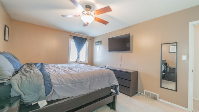 231 Minter Drive, Griffith, IN 46319