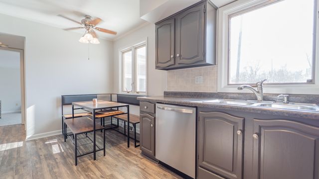 231 Minter Drive, Griffith, IN 46319