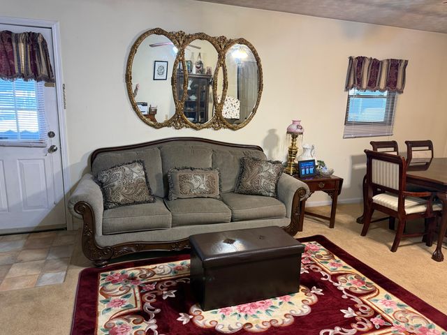 1217 Oak Hill Road, Somerset, KY 42503