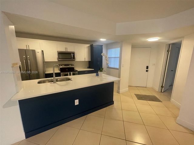 9782 NW 46th Ter 131, Doral, FL 33178