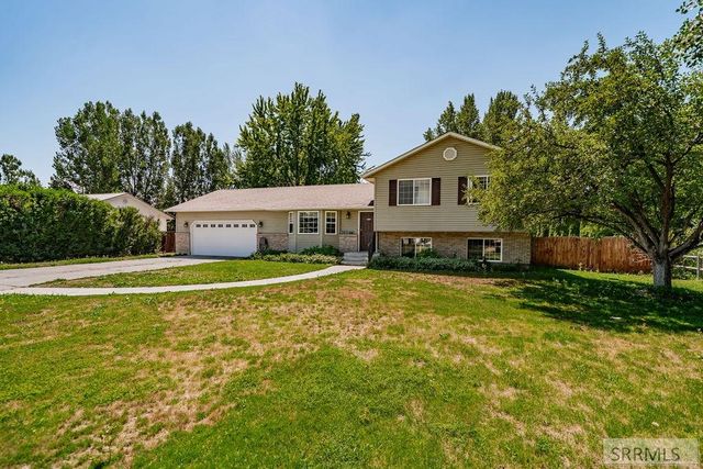 3854 E 12 N, Rigby, ID 83442