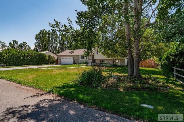 3854 E 12 N, Rigby, ID 83442