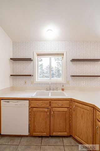 3854 E 12 N, Rigby, ID 83442