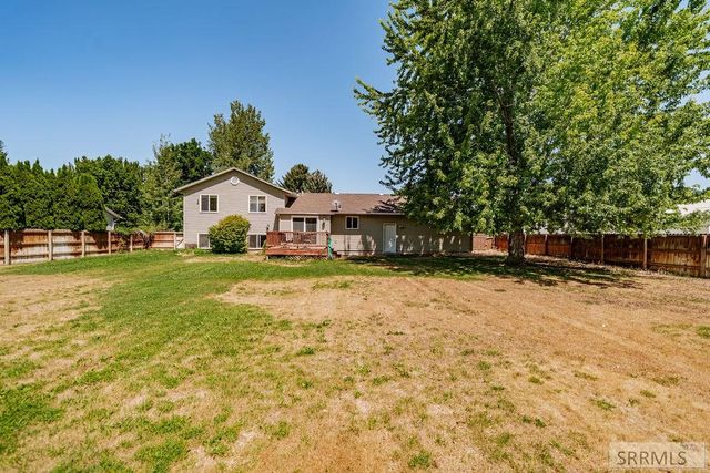 3854 E 12 N, Rigby, ID 83442