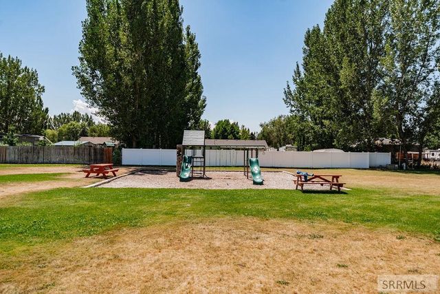 3854 E 12 N, Rigby, ID 83442
