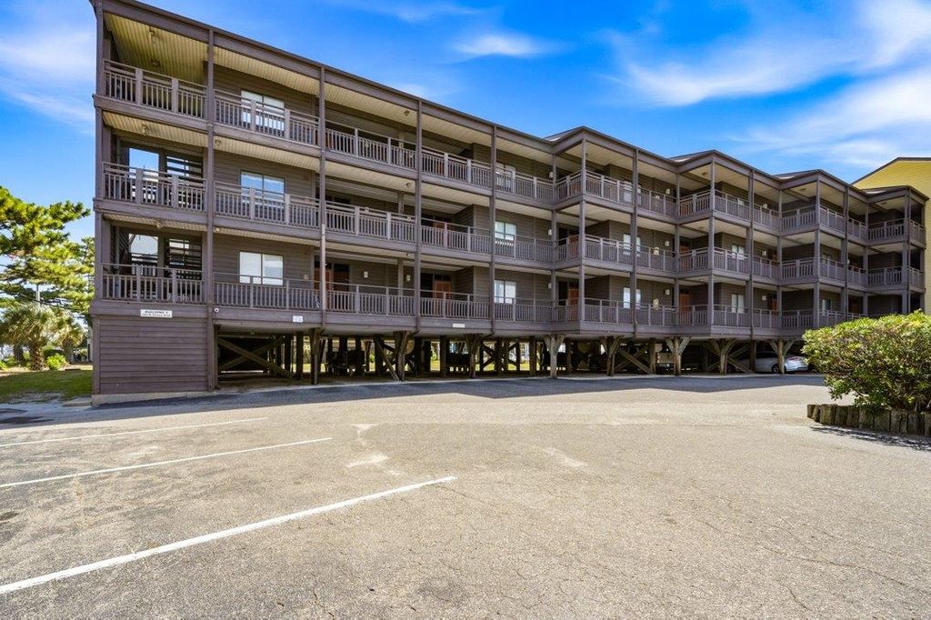 202 N Ocean Blvd Unit 311, North Myrtle Beach, SC 29582 — exterior