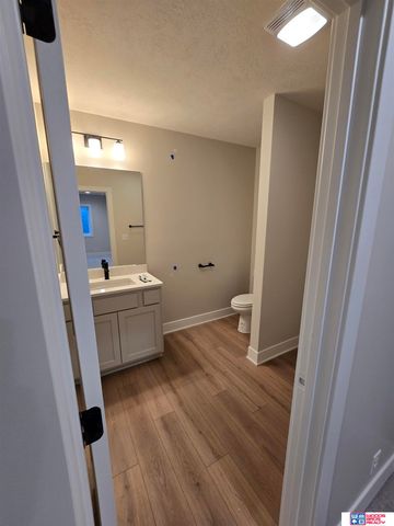 801 Penrose Drive, Lincoln, NE 68521