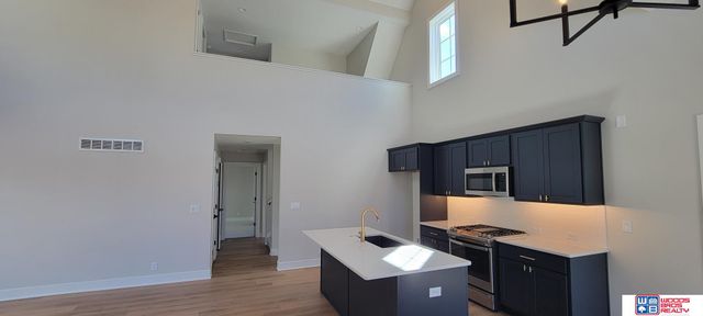 801 Penrose Drive, Lincoln, NE 68521