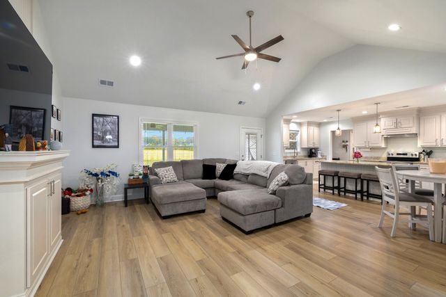 1250 Sandpiper Drive, Sumter, SC 29154