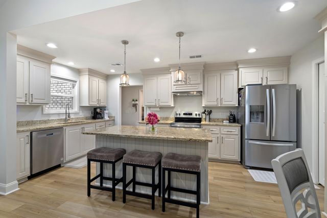 1250 Sandpiper Drive, Sumter, SC 29154