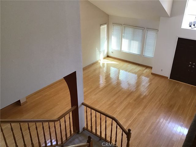 20111 Cavern Court, Saugus, CA 91390