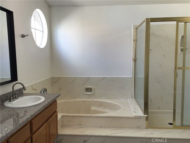 20111 Cavern Court, Saugus, CA 91390