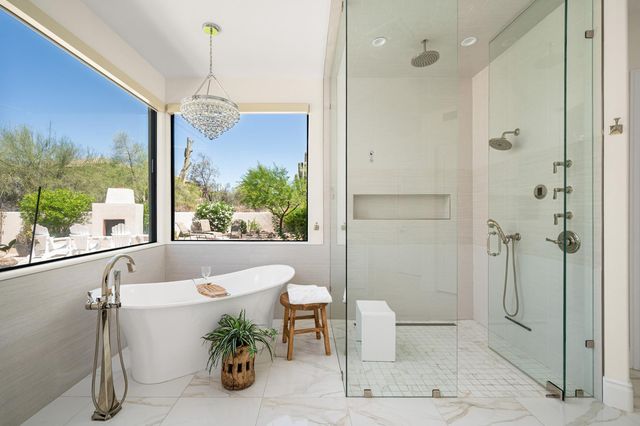 10220 E Buckskin Trail, Scottsdale, AZ 85255