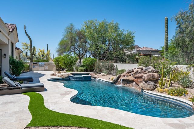 10220 E Buckskin Trail, Scottsdale, AZ 85255