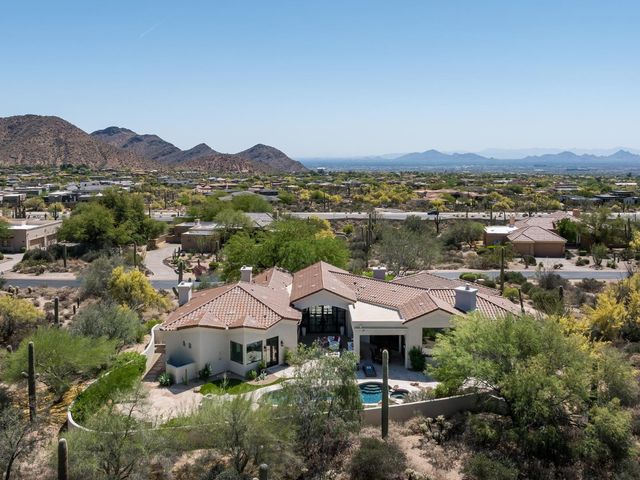 10220 E Buckskin Trail, Scottsdale, AZ 85255
