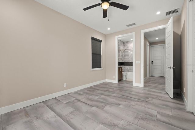 3526 E CRYSTAL LAKE AVENUE, Orlando, FL 32806