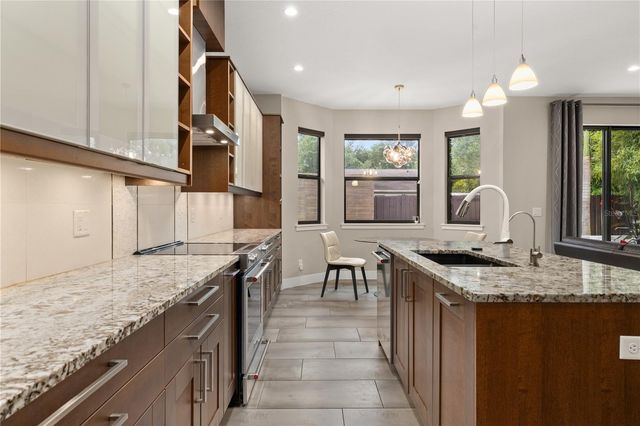 3526 E CRYSTAL LAKE AVENUE, Orlando, FL 32806