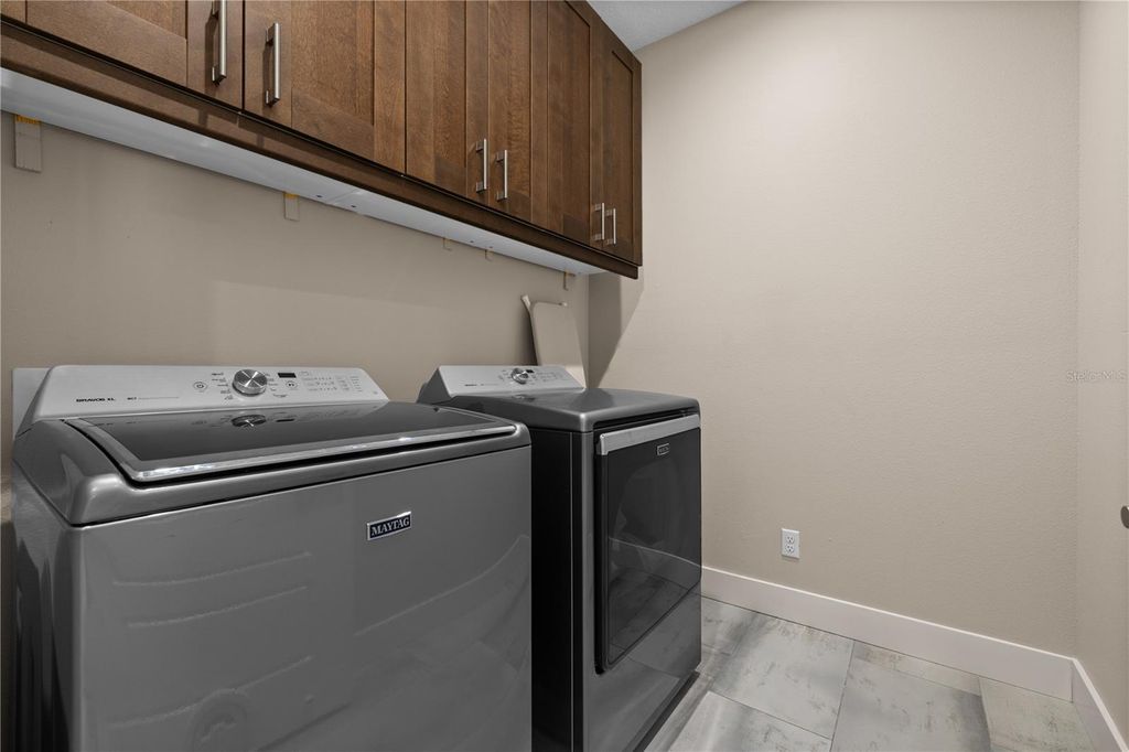 Image 40 of property listing at 3526 E CRYSTAL LAKE AVENUE, Orlando, FL 32806
