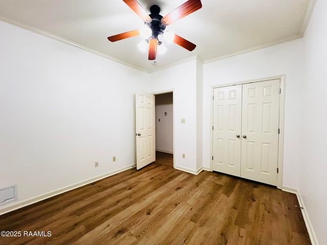 125 Oakbend Drive, Lafayette, LA 70506