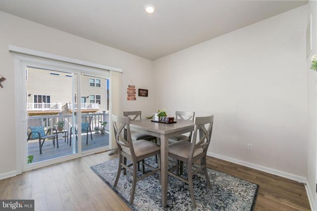 472 MONTE FARM RD, Mount Laurel, NJ 08054