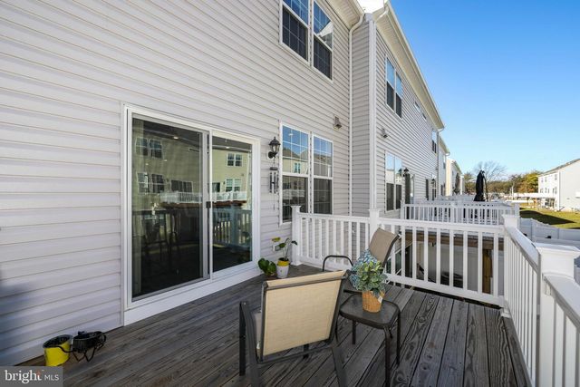 472 MONTE FARM RD, Mount Laurel, NJ 08054