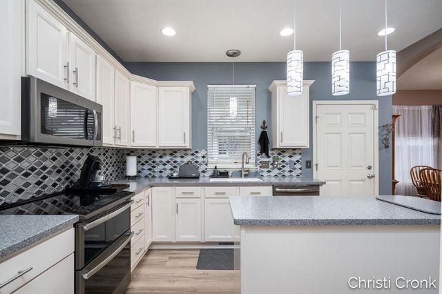 7334 Watermark Drive, Allendale Twp, MI 49401