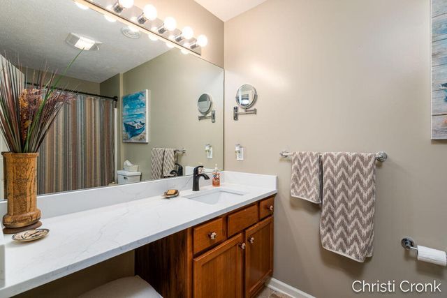 7334 Watermark Drive, Allendale Twp, MI 49401