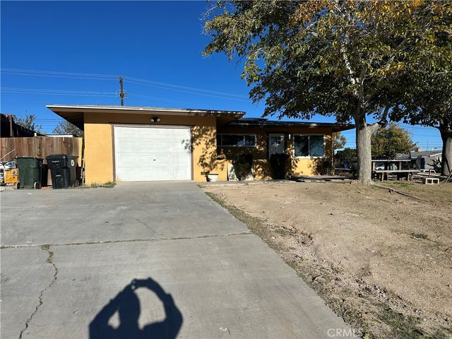 15059 Tatum Court, Victorville, CA 92395