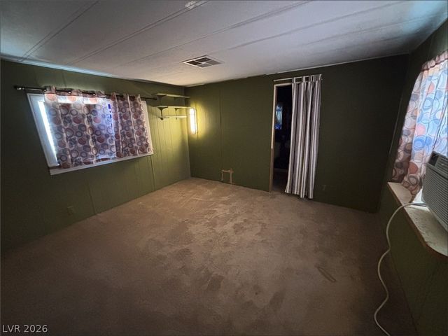 1301 East Manse Road, Pahrump, NV 89048