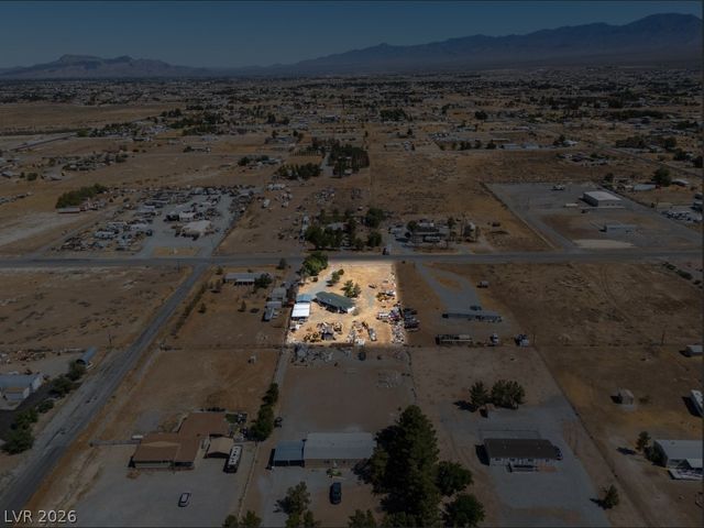 1301 East Manse Road, Pahrump, NV 89048