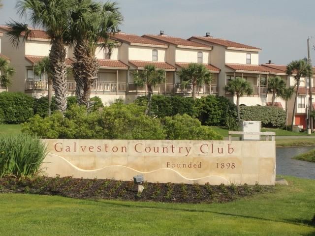 3623 Foremast, Galveston, TX 77554