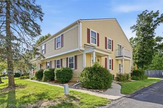 1499 Mariner Drive, Walled Lake, MI 48390