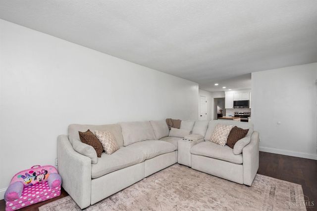 4634 Laurel View Drive, Union Twp, OH 45244