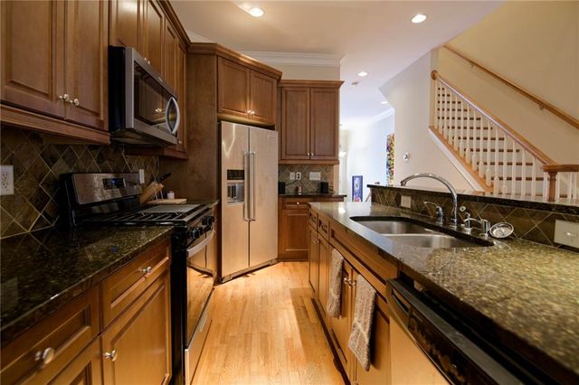 2665 Rivers Edge Drive NE, Atlanta, GA 30324