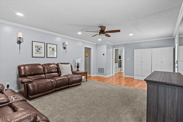 317 Holmes Rd, Newton, AL 36352