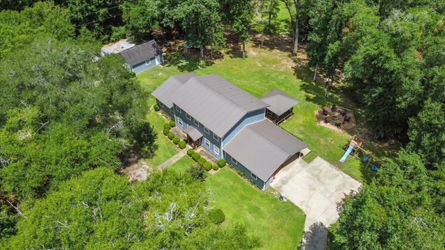 317 Holmes Rd, Newton, AL 36352