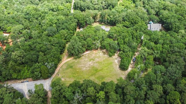 317 Holmes Rd, Newton, AL 36352