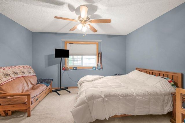 1056 Lovell Avenue W, Roseville, MN 55113